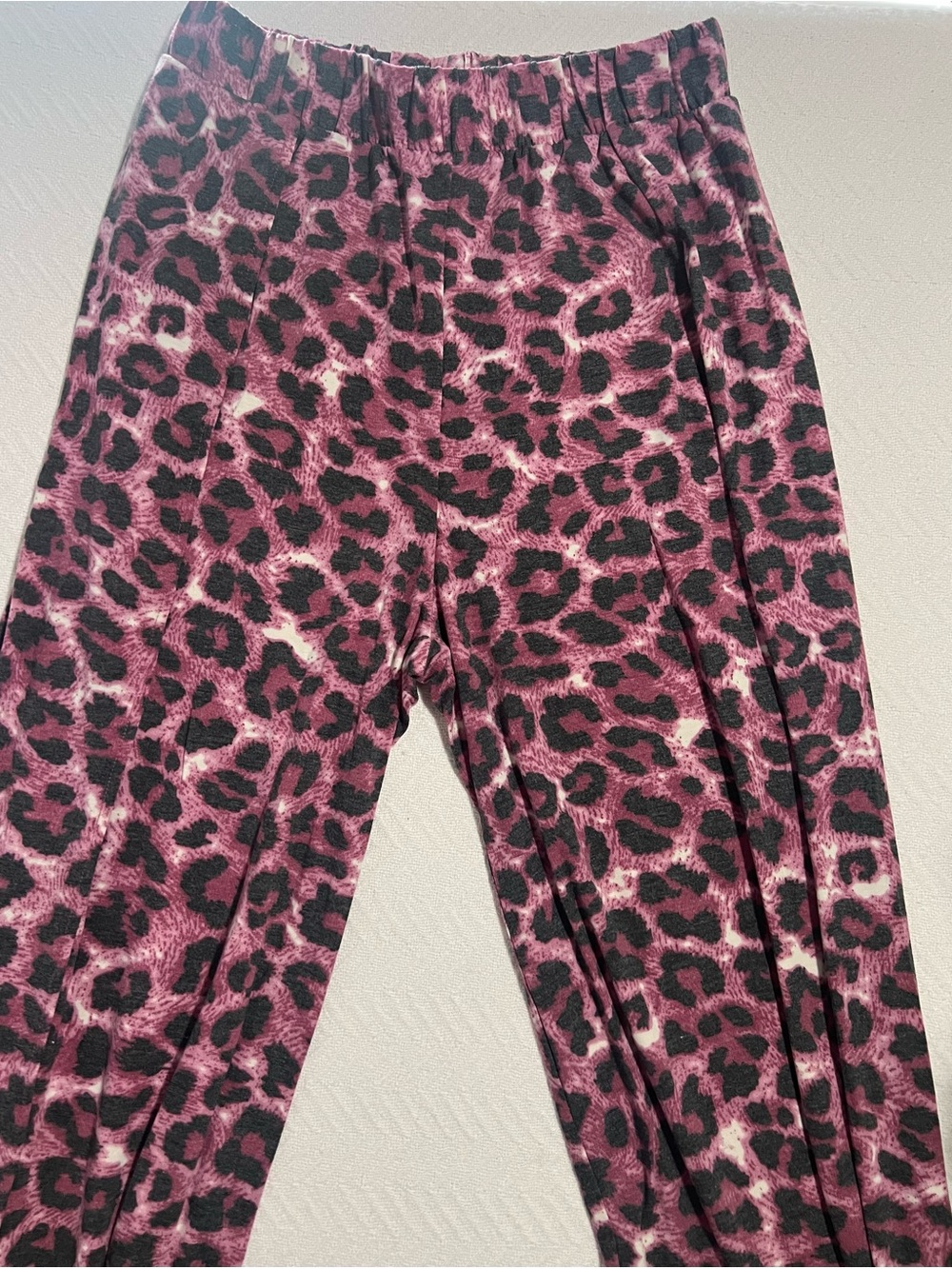 Zenana Outfitters Pink Leopard-Print side split pants - Picture 5 of 5